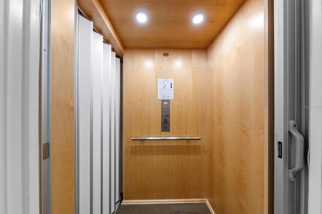 2187 MAIN STREET, Sarasota, FL 34237