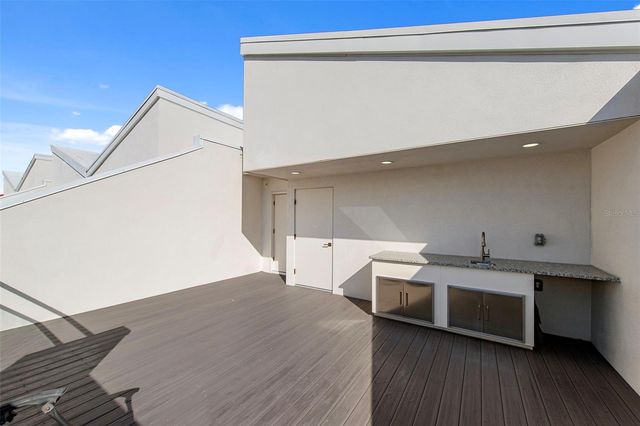 2187 MAIN STREET, Sarasota, FL 34237