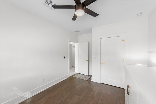 2187 MAIN STREET, Sarasota, FL 34237