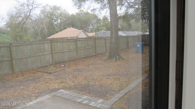 1878 SHADOW RIDGE Trail, Jacksonville, FL 32225