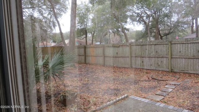 1878 SHADOW RIDGE Trail, Jacksonville, FL 32225