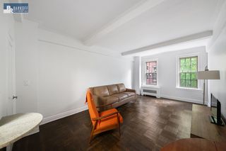 24 5th Avenue # 310, New York City, NY 10011