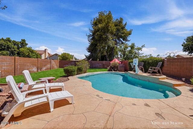 315 W KELTON Lane, Phoenix, AZ 85023