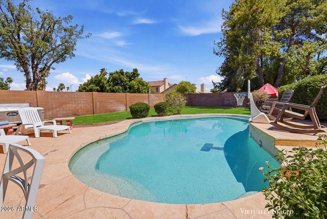 315 W KELTON Lane, Phoenix, AZ 85023
