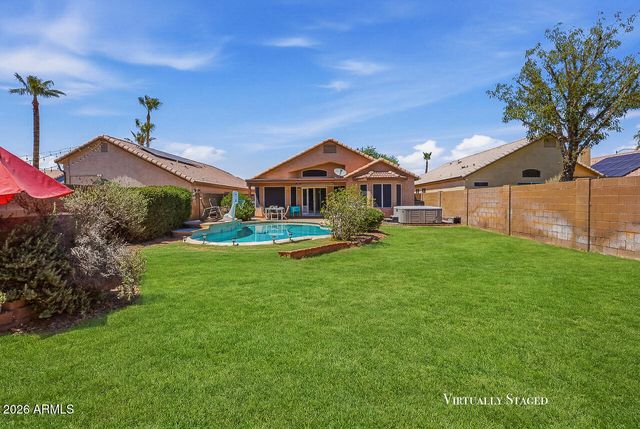 315 W KELTON Lane, Phoenix, AZ 85023