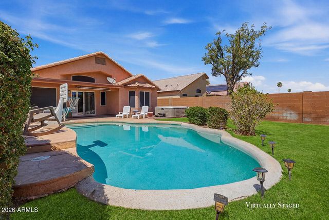 315 W KELTON Lane, Phoenix, AZ 85023