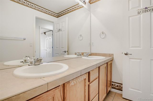 1468 S Grand Baker Circle, Aurora, CO 80018