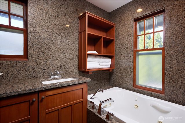 1041 Alvarado Terrace, Walla Walla, WA 99362