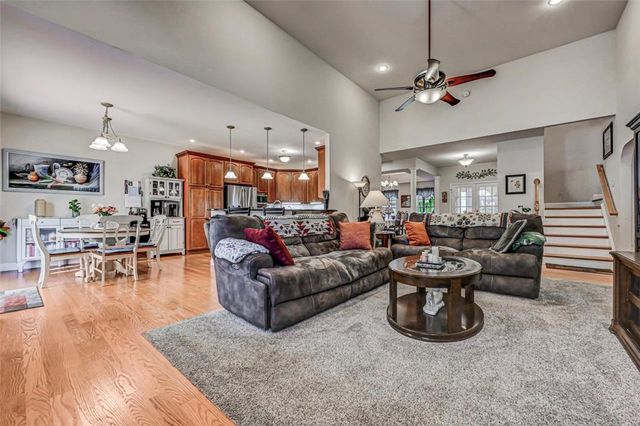 112 Michaels Run Road, Stroud Twp, PA 18360