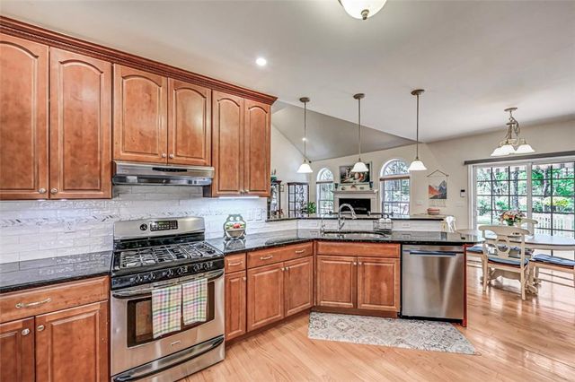 112 Michaels Run Road, Stroud Twp, PA 18360