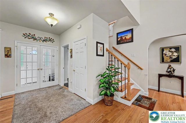 112 Michaels Run Road, Stroud Twp, PA 18360