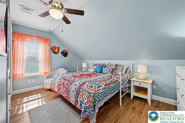 112 Michaels Run Road, Stroud Twp, PA 18360