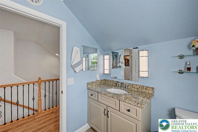 112 Michaels Run Road, Stroud Twp, PA 18360