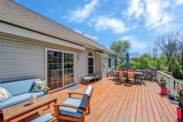 112 Michaels Run Road, Stroud Twp, PA 18360