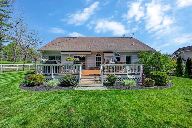 112 Michaels Run Road, Stroud Twp, PA 18360