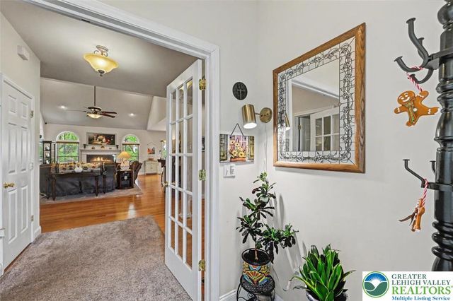 112 Michaels Run Road, Stroud Twp, PA 18360