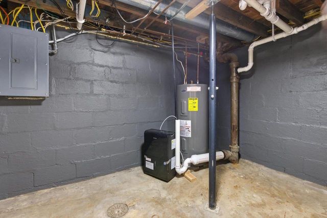 1305 E Road 1 Road, Edgerton, WI 53534