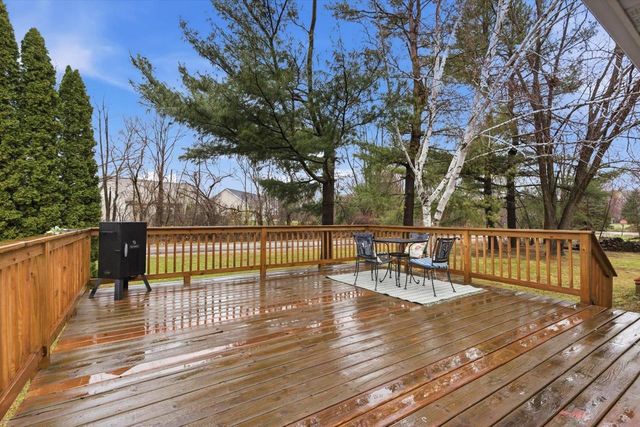 1305 E Road 1 Road, Edgerton, WI 53534