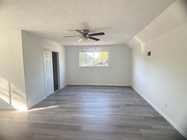 5615 Greylog Drive, Houston, TX 77048