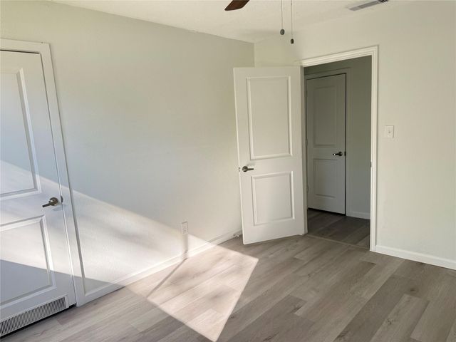 5615 Greylog Drive, Houston, TX 77048