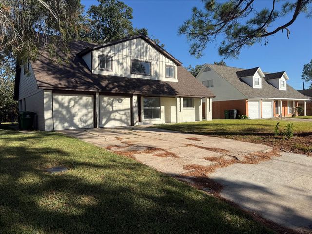 5615 Greylog Drive, Houston, TX 77048