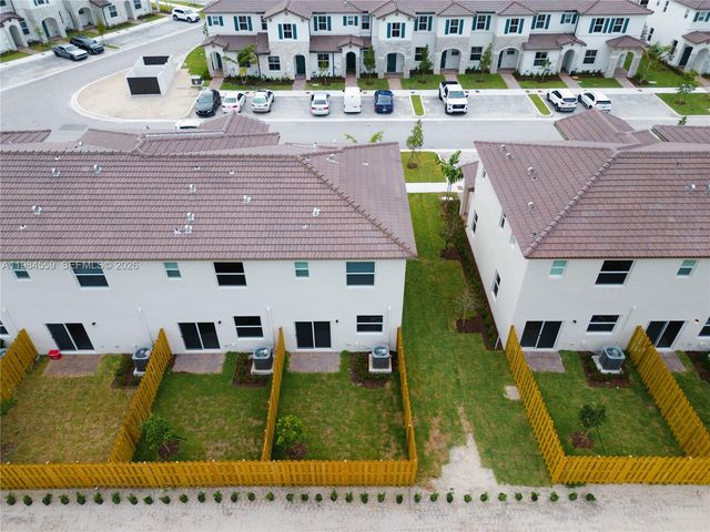 12133 NW 23rd Ct, Miami, FL 33167