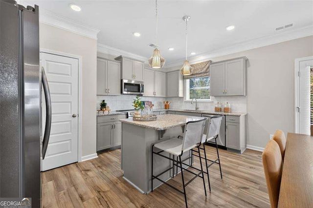 212 Oakmont Drive, Dallas, GA 30132