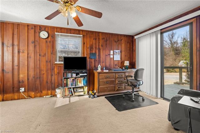 2622 Woodruff Avenue, High Point, NC 27265