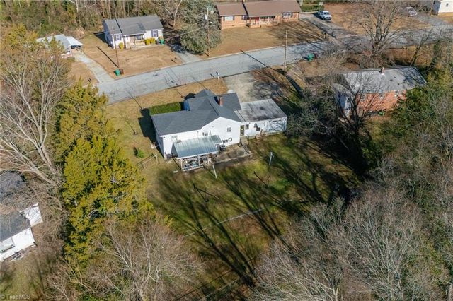 2622 Woodruff Avenue, High Point, NC 27265