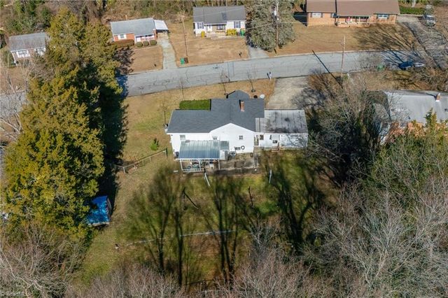 2622 Woodruff Avenue, High Point, NC 27265