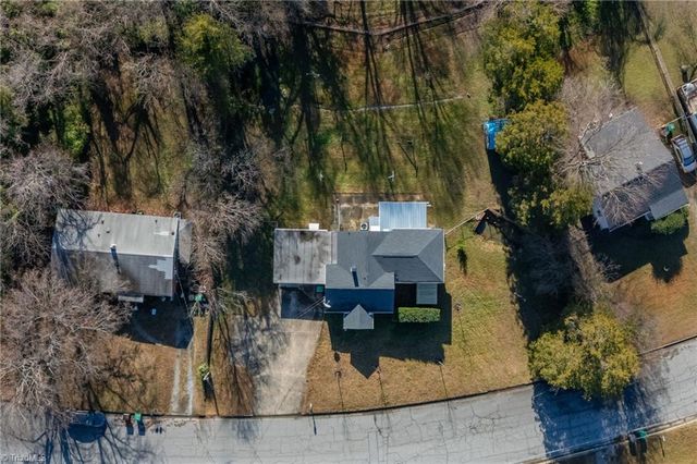 2622 Woodruff Avenue, High Point, NC 27265