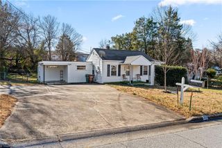 2622 Woodruff Avenue, High Point, NC 27265
