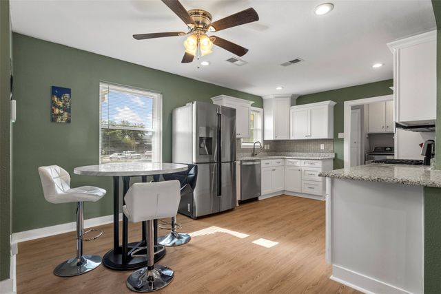 2425 Larchmont Drive, Mesquite, TX 75150