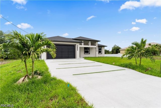 1506 Richmond AVE N, Lehigh Acres, FL 33972