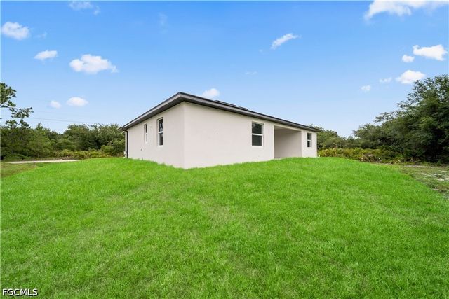 1506 Richmond AVE N, Lehigh Acres, FL 33972