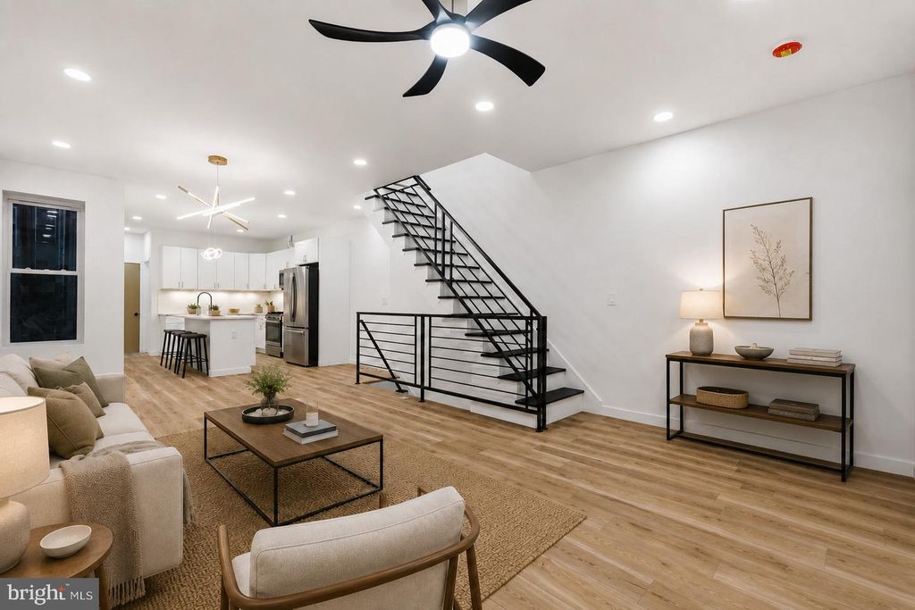 1322 S LINDENWOOD ST, Philadelphia, PA 19143