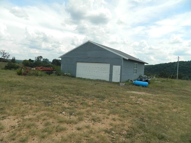 428 County Road 522, Berryville, AR 72616