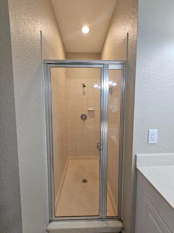 1967 FREEPORT Drive, Riviera Beach, FL 33404