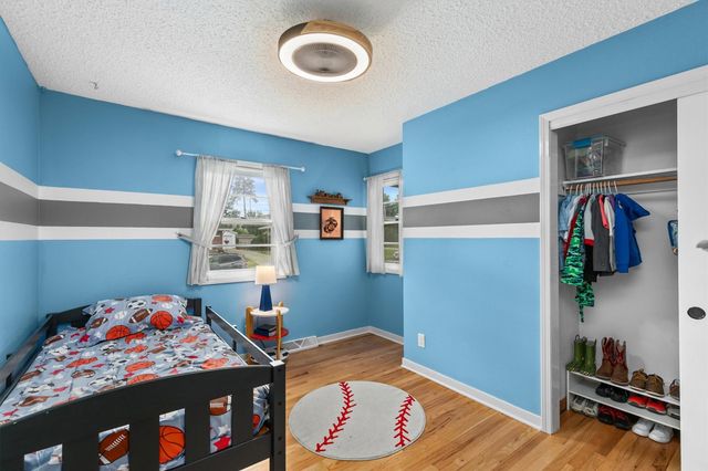 2712 Richmond Avenue, Des Moines, IA 50317