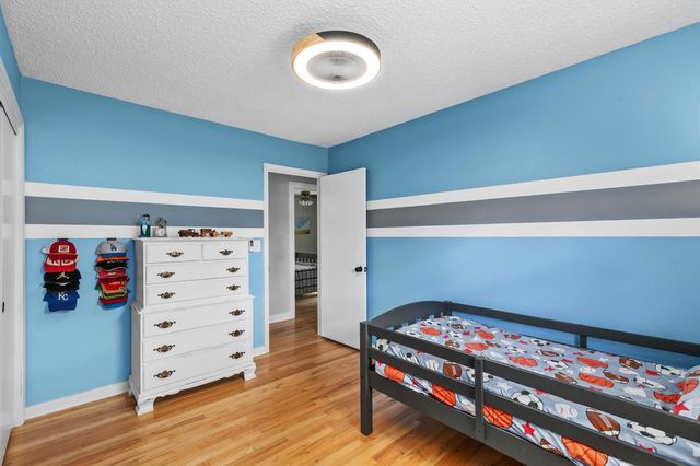 2712 Richmond Avenue, Des Moines, IA 50317