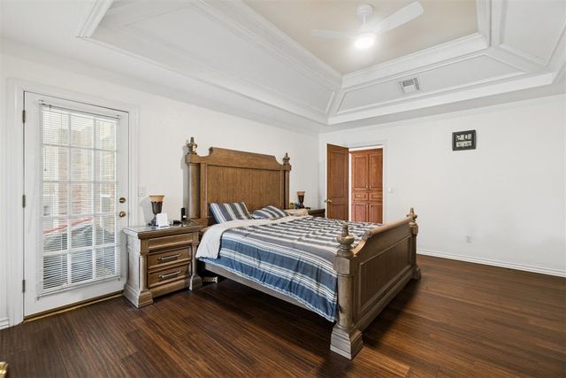 2413 Villa Lante Circle, Oklahoma City, OK 73170