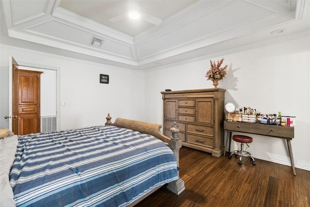 2413 Villa Lante Circle, Oklahoma City, OK 73170