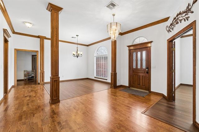 2413 Villa Lante Circle, Oklahoma City, OK 73170