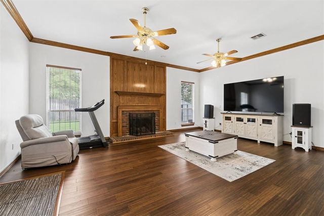 2413 Villa Lante Circle, Oklahoma City, OK 73170