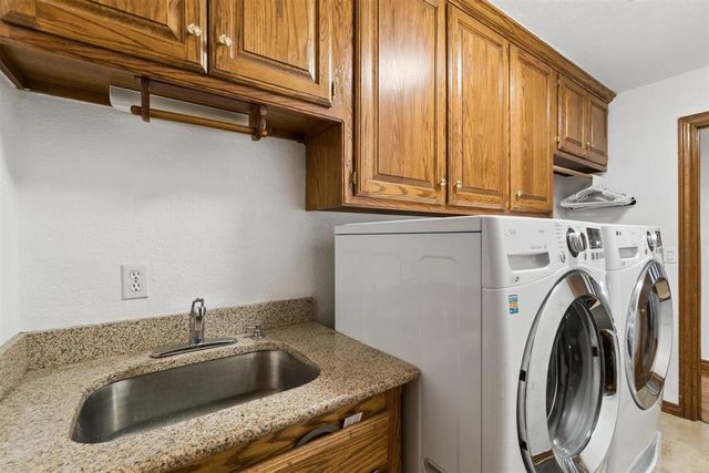 2413 Villa Lante Circle, Oklahoma City, OK 73170