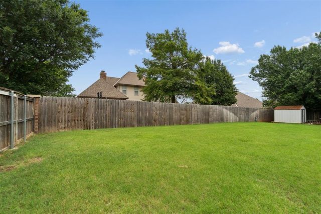 2413 Villa Lante Circle, Oklahoma City, OK 73170