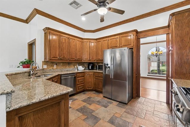 2413 Villa Lante Circle, Oklahoma City, OK 73170