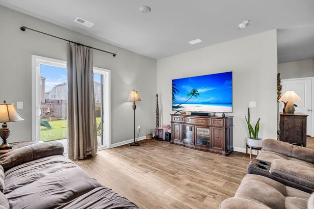 108 Holly Leaf Lane, Summerville, SC 29486