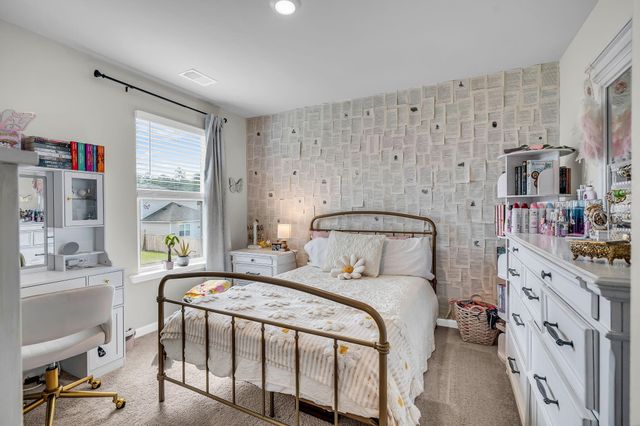 108 Holly Leaf Lane, Summerville, SC 29486