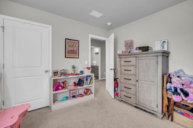 108 Holly Leaf Lane, Summerville, SC 29486